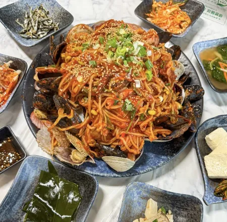 Mojeong Haemultang