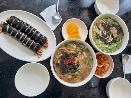 Haemul Son Kalguksu