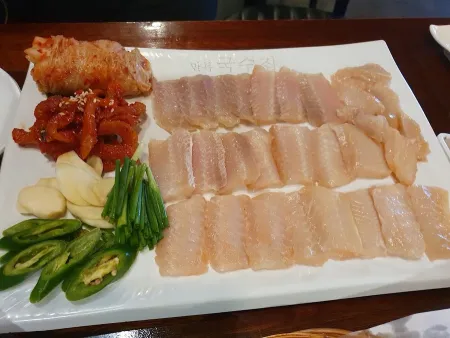 Manbok Guksu Jip
