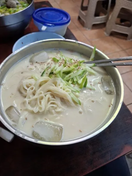 Sunine Bajirak Kalguksu