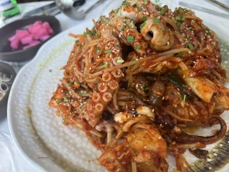 Oneul Son Kalguksu & Jjim