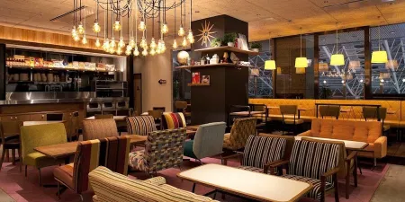WIRED CAFE