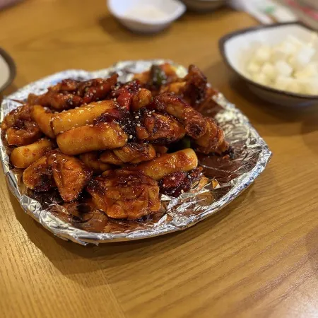 Jangteo Chon Dak