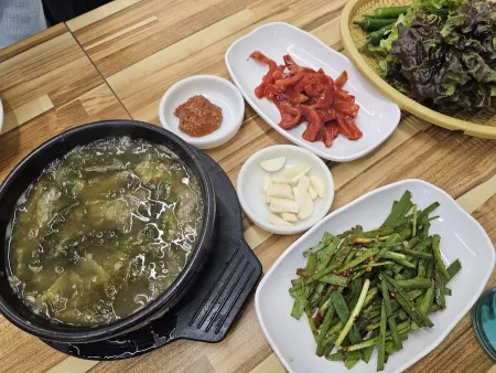 Buheung Wang Jokbal