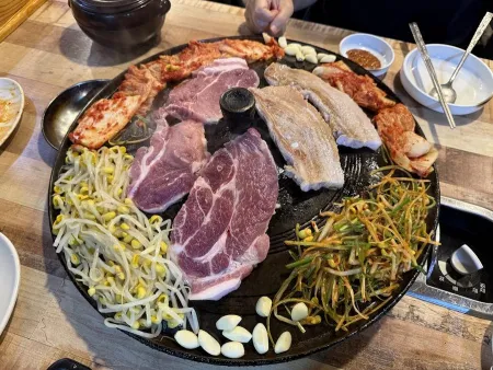 돈촌