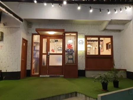 Yeonundang Jangjeon Station Branch