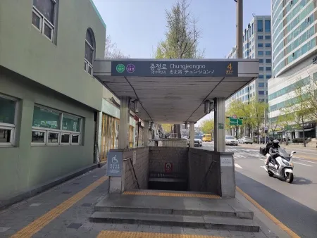 Chungjeongno Station