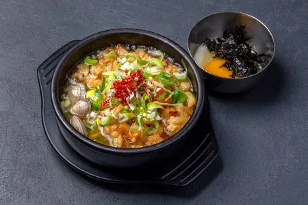 Bokdream Bokguk Kongnamul Gukbap