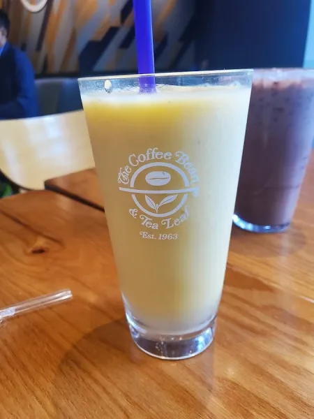 The Coffee Bean & Tea Leaf