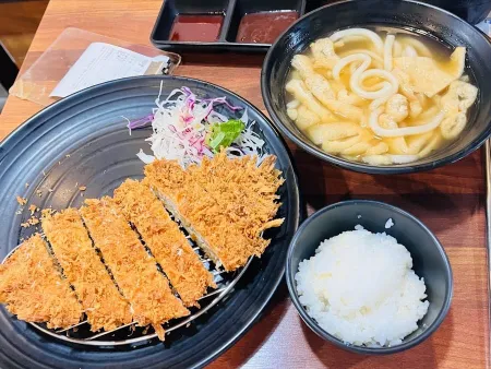 Somi Donkatsu