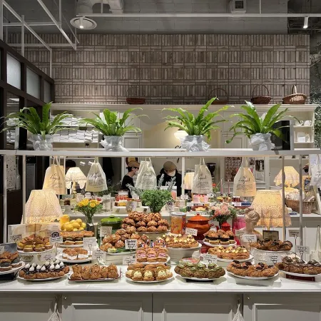Cafe Layered The Hyundai Seoul Branch