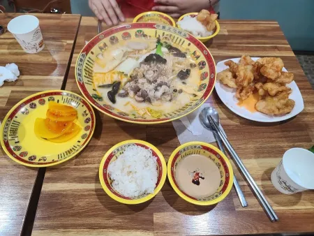 본가한옥집김치찜