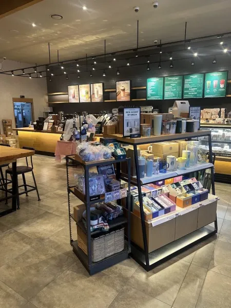 Starbucks Cheongdam Yeongdong-daero