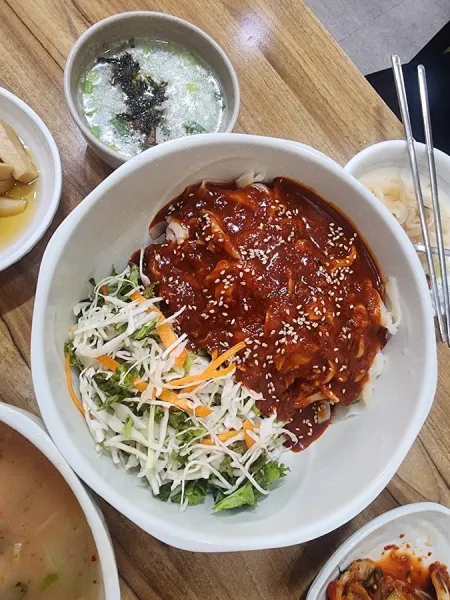Eomjison Kalguksu