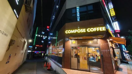 Compose Coffee Goejeong-daero Branch