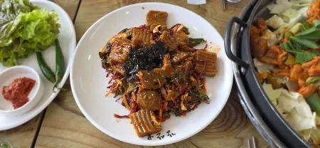 강산골숯불닭갈비
