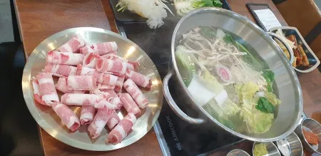 낙원갈비집두정점