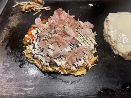 Okonomiyaki Teppanyaki Bonkura Dotonbori