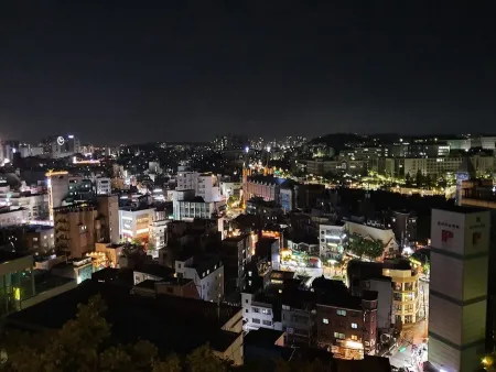 Changcheon Neighborhood Park
