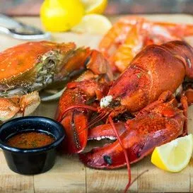 The BOILER @ Buona Vista | Best Seafood Boil | Crabs & Lobsters |