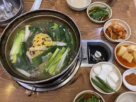 Jogane Dak Hanmari Dak Galbi