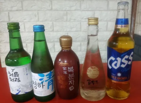 Haengbokhan Jip (Happy House Jeon & Makgeolli)