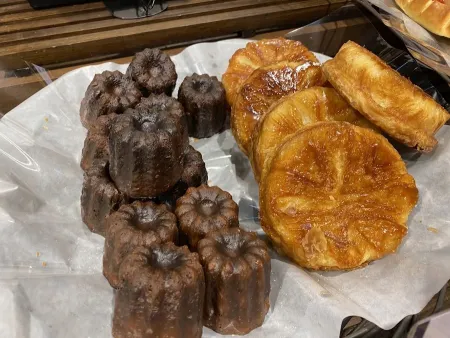 DONQ東客麵包 新光三越信義A8店