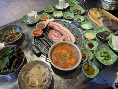 오늘도연탄구이 천안불당점