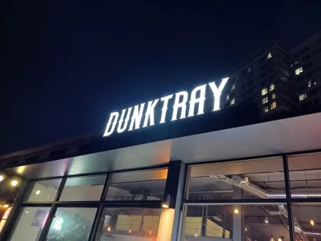 Dunk Tray