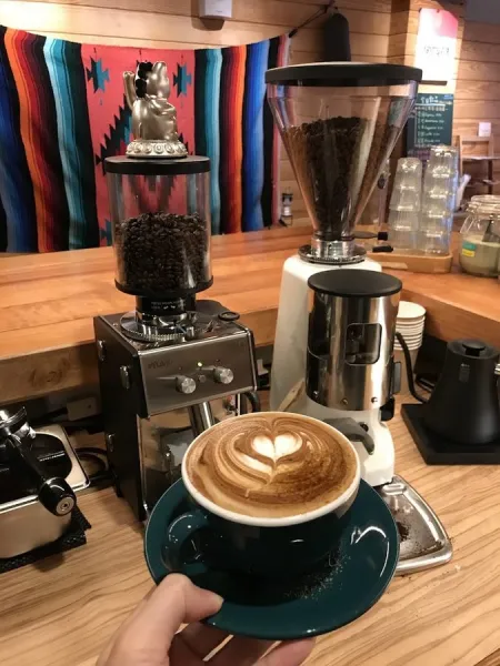 營火 Campfire Cafe