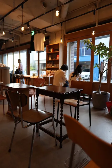 AUN COFFEE ROASTERS