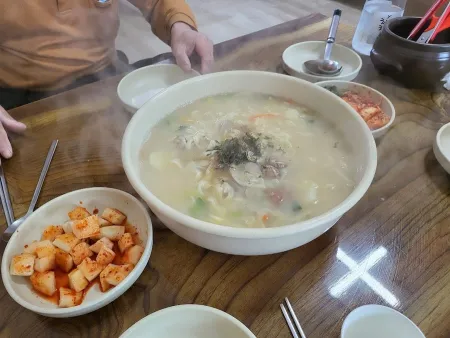 시골칼국수