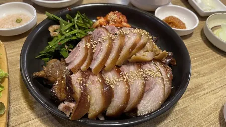 Yunssine Jokbo