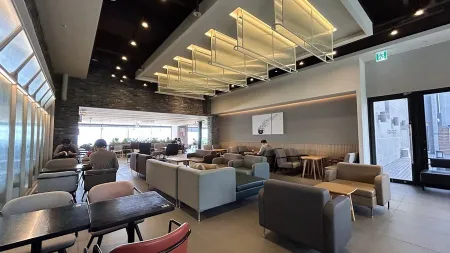 HOLLYS COFFEE Busan Gwangalli
