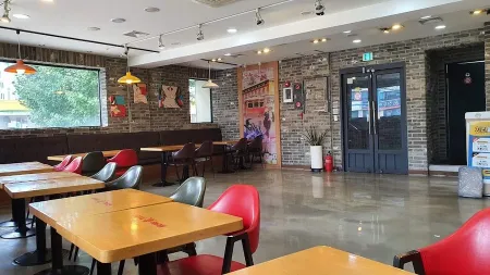 Mom's Touch Tongyeong Branch