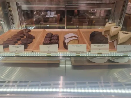 Shinsegae Department Store Centum City Branch Cafe Kitsune