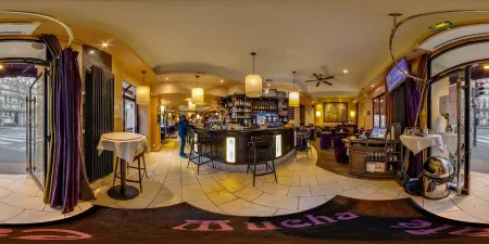 Mucha Café