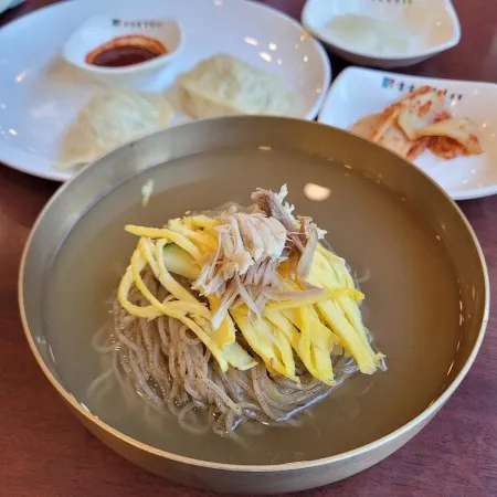 Sutgol Won Naengmyeon