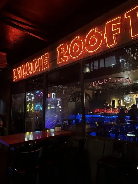 La Lune Rooftop & Beer