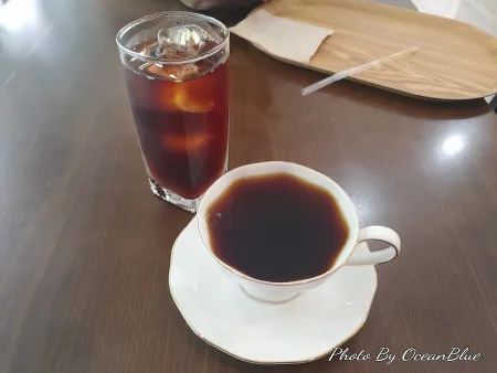 CAFE HERE