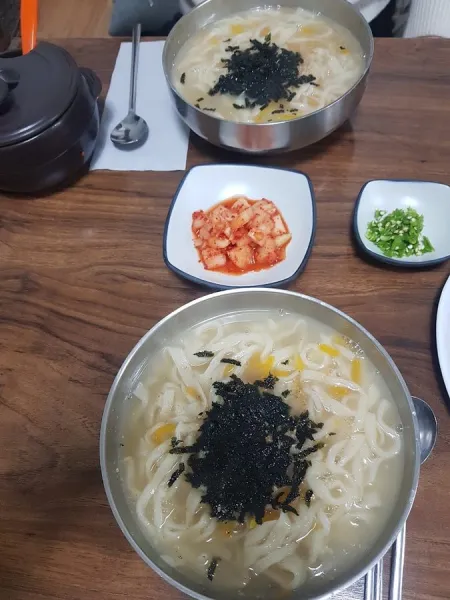 Migak Kalguksu