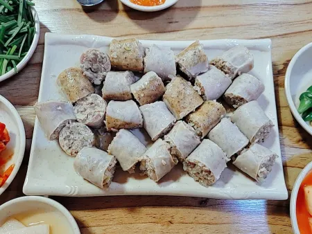 密陽人蔘豬肉湯飯