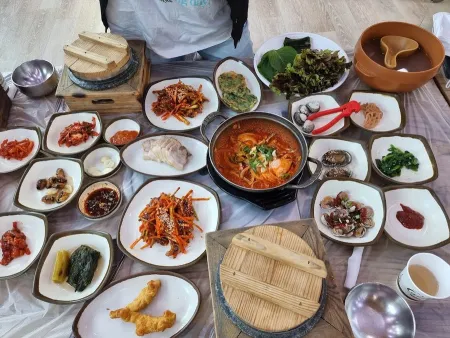 Eunseong Ssambap