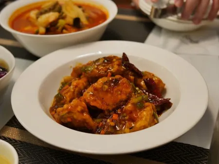 목향 중식당
