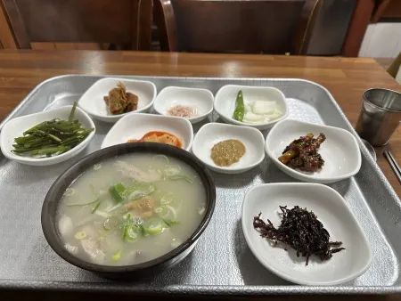 Wonjo Tongyeong Dwaeji Gukbap
