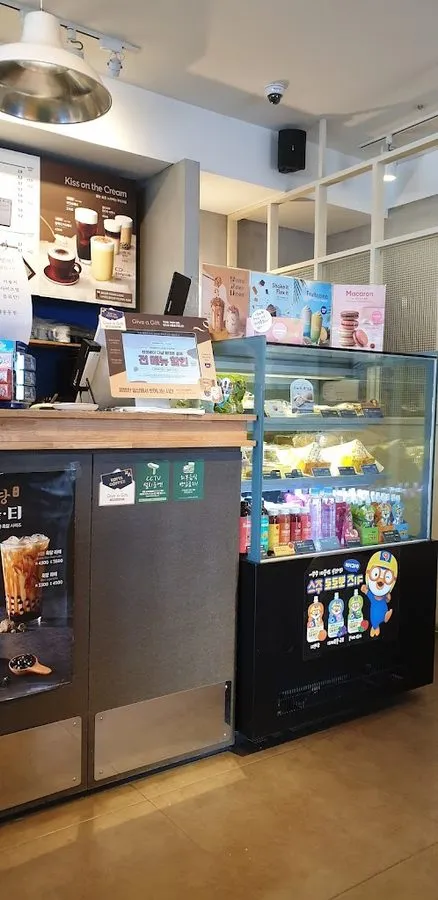 Ediya Coffee Busan Jaesong Branch
