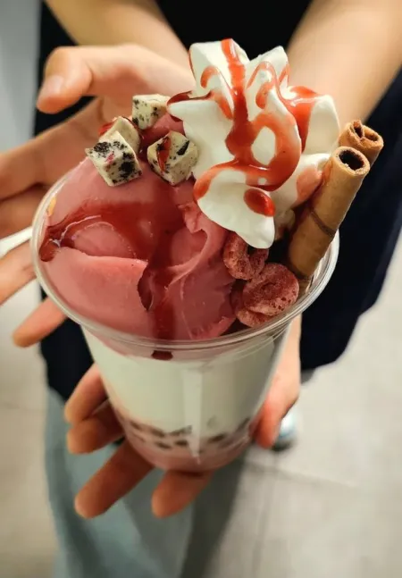 Paik's Coffee Busan Jagalchi Market Branch