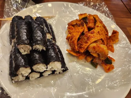 Manna Chungmu Gimbap