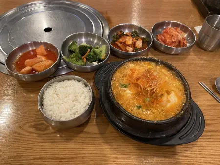Chilbo Myeongok Yeouido Branch