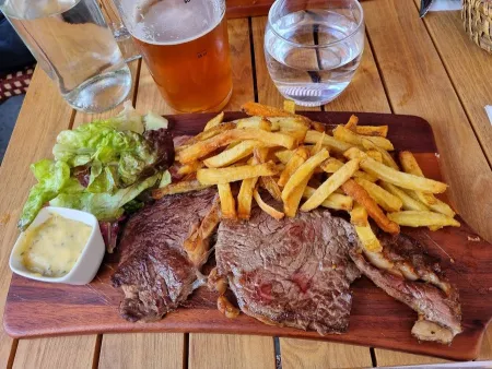 Bistro Lyonnais